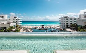 Me Hotel Cancun Mexico All Inclusive